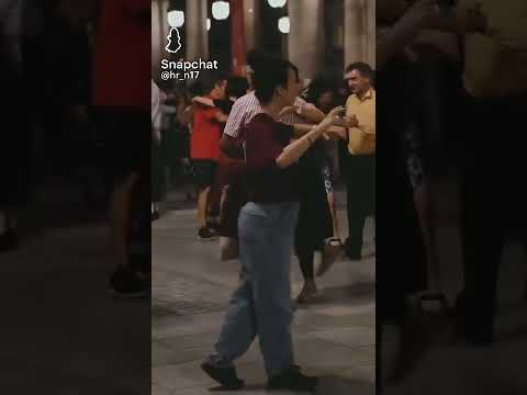 وكأن الوقت فبعدك واقف ما بيمشيش حالات واتس اب ستوريات توحد