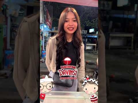 CEWEK CANTIK DAN SEKSI @libratu JAJAN MAKARONI PAMER UDEL