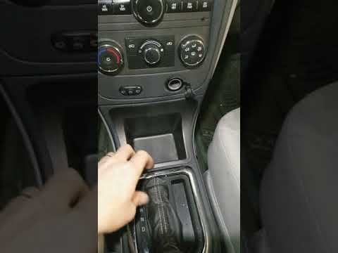 2009 HHR how to remove the radio - YouTube