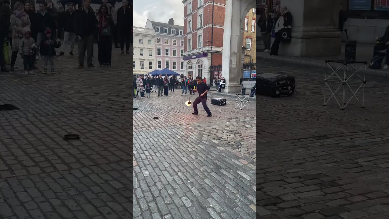  Japanese Streetperformer Talent Leicestersquare London