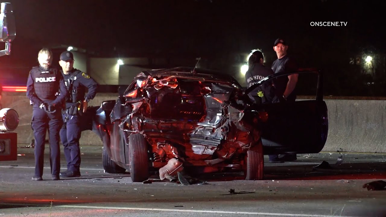 Two Women Killed in Chain Reaction Crash - YouTube