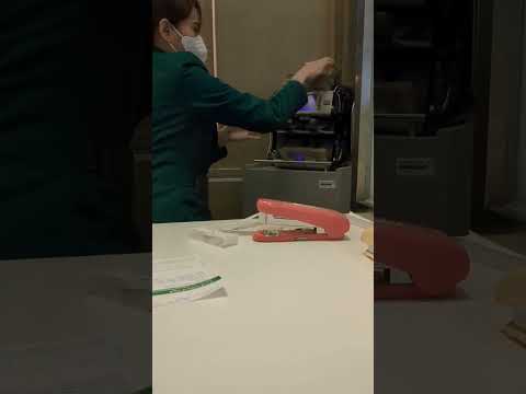 バンコク タイバーツ100万バーツを日本円に交換。#タイ旅行　バンコク　#bangkok #thailand #thai