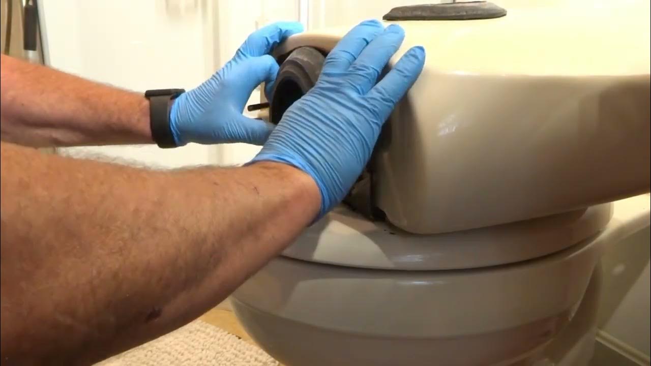 KOHLER TOILET LEAKING WATER WHEN FLUSHED YouTube