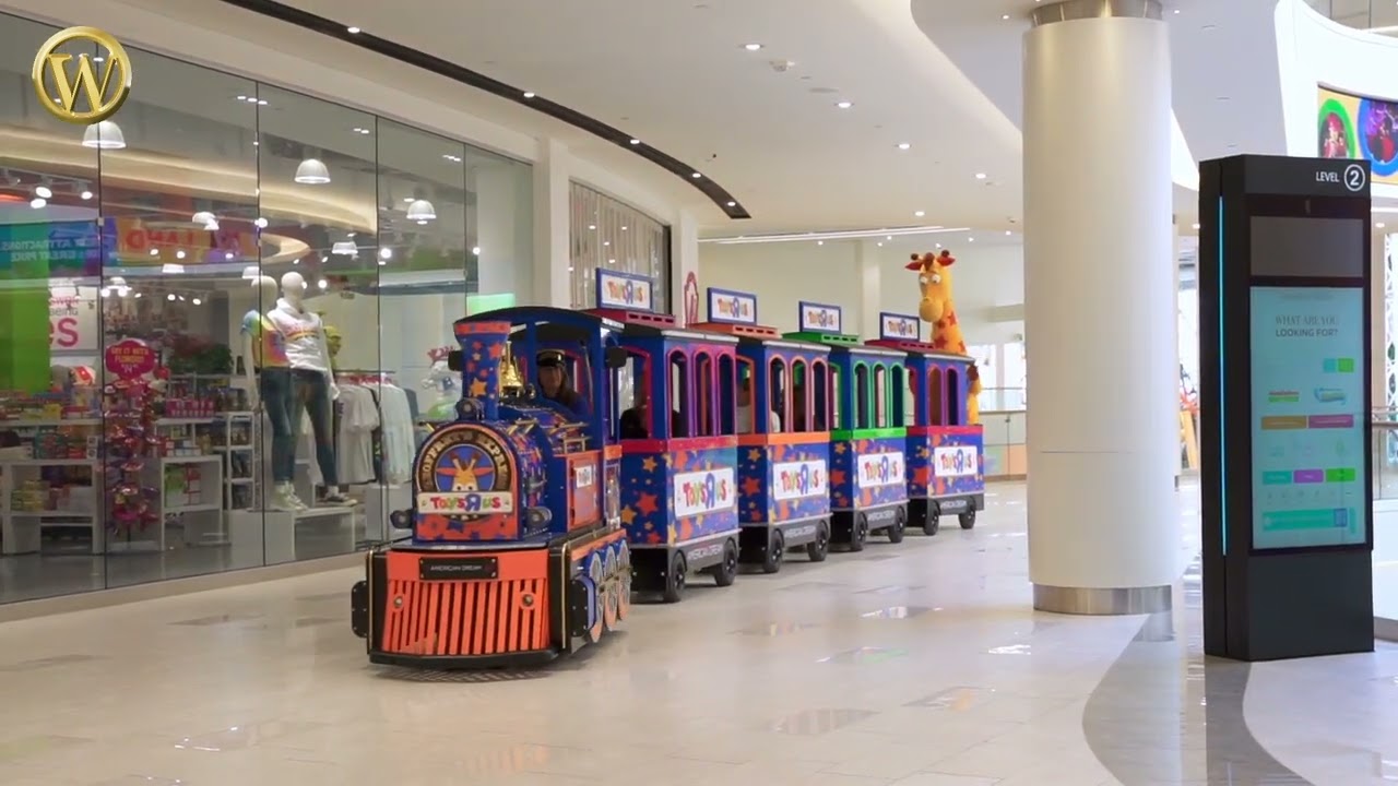 🚂 Wattman & Toys"R"Us: A Dream Collaboration at American Dream! 🌟🎉