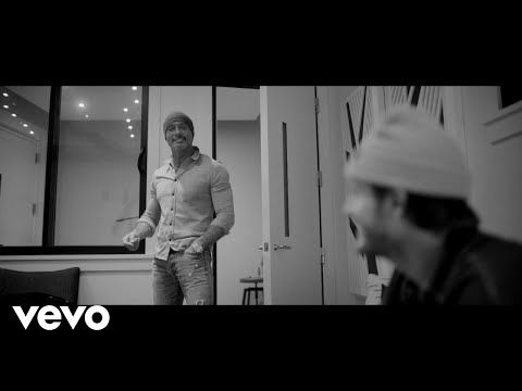 Tim McGraw, Tyler Hubbard - Undivided