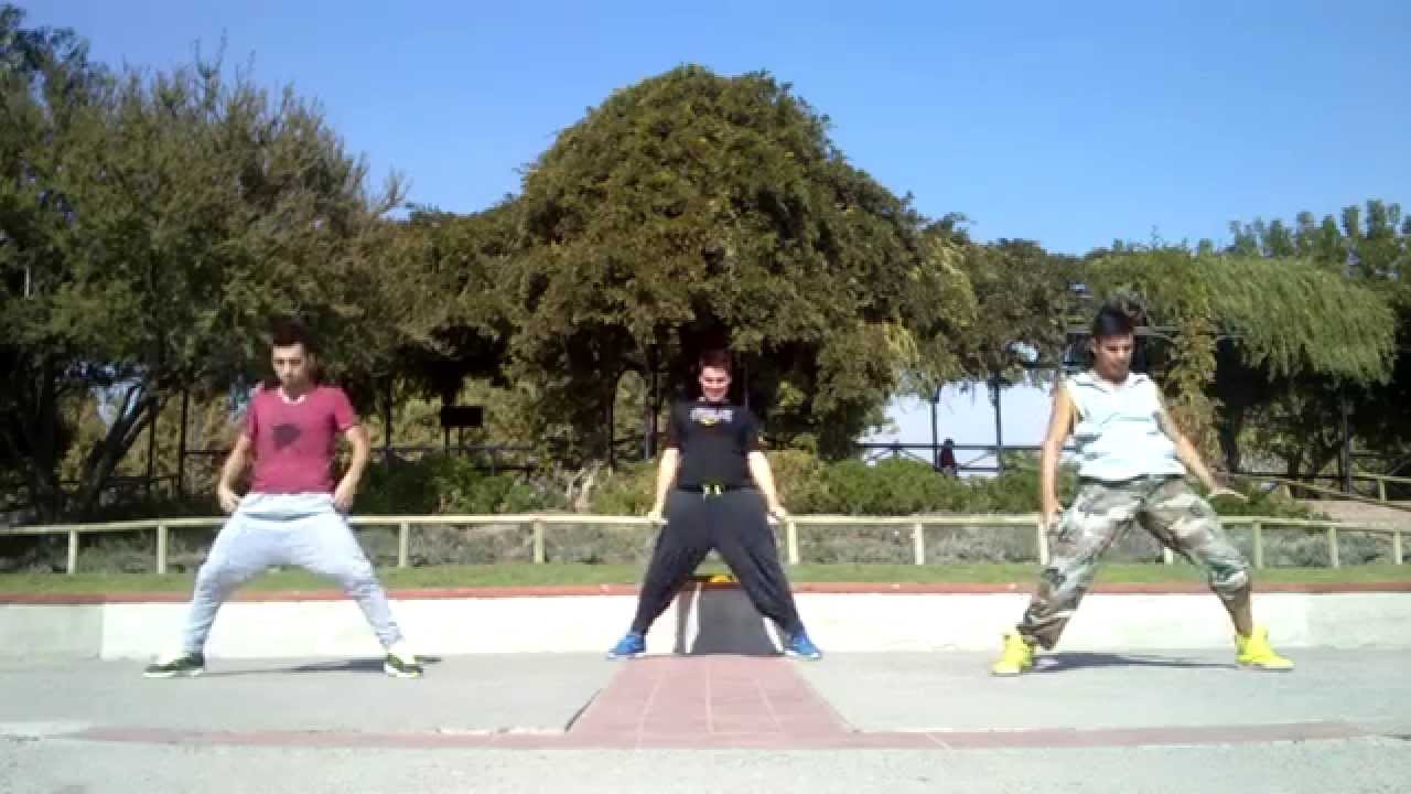 Z4 DEMBOW / LOS TEKE TEKE - CHA CHA CHA REMIX