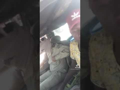 فضيحة شرطي موريتاني يلتقي الرشوة لايك و متابعة لكل جديد 