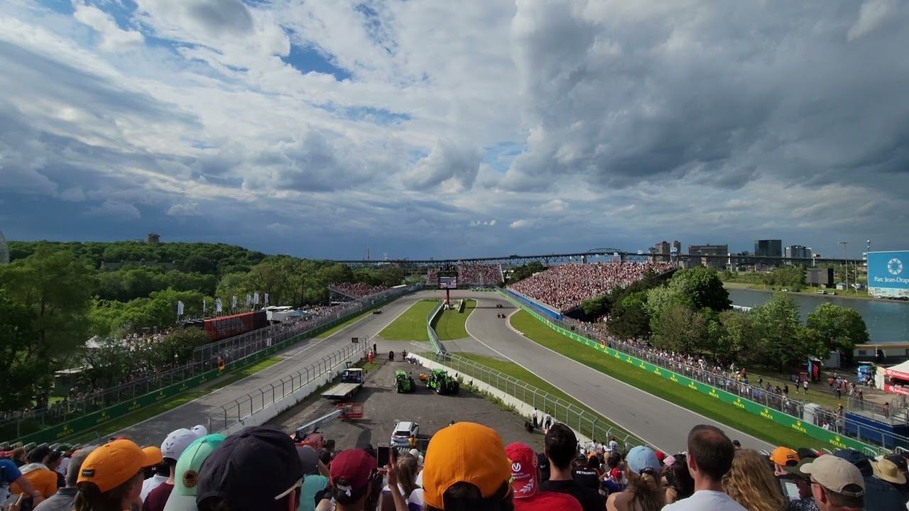 2022 Canadian GP FP2 GRANDSTAND 34
