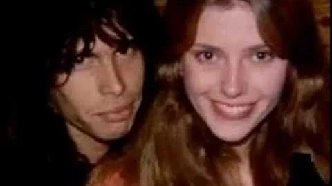 KTRH talks with fmr Aerosmith girlfriend Julia Hol...