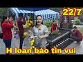 Sáng chị em đến thay nước thấp hương lau mộ cho nsut vũ linh