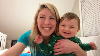 BABY CRAWLS FOR THE 1st TIME EVER - BABY VLOG - MOMMY VLOG - 8 MONTH OLD BABY CRAWLING