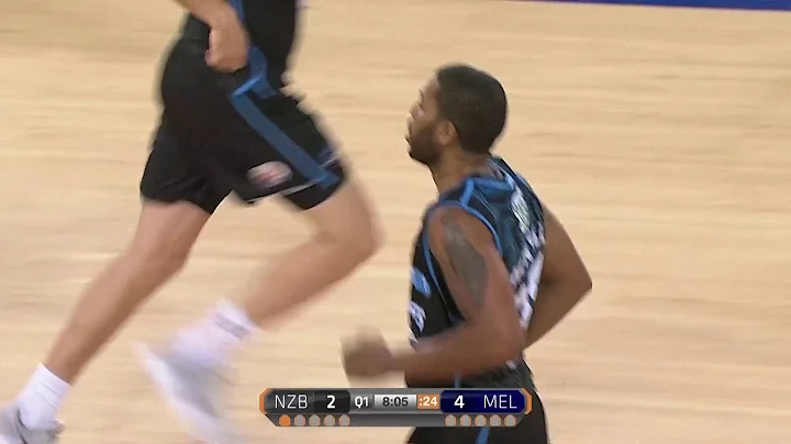 Newbill three, SKYCITY Breakers vs Melbourne Unite...