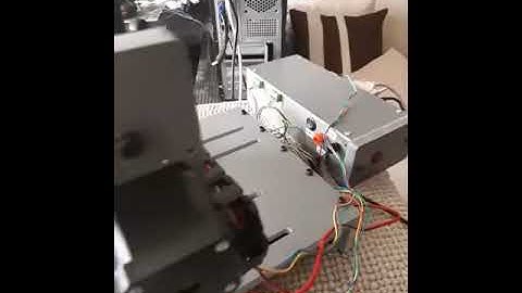 работа мини фрезерного станка cnc2030. 300Вт.