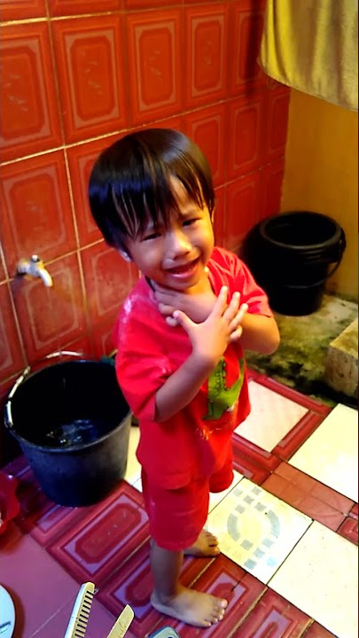 story wa anak kecil lucu gak mau potong rambut 😃