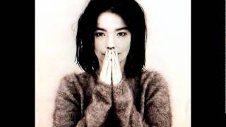 Björk - There's More To Life Than This - Debut