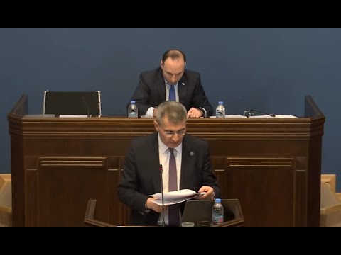 ხმაურიანი განხილვა პარლამენტში - კანონპროექტი უცხოური გავლენის გამჭვირვალობაზე