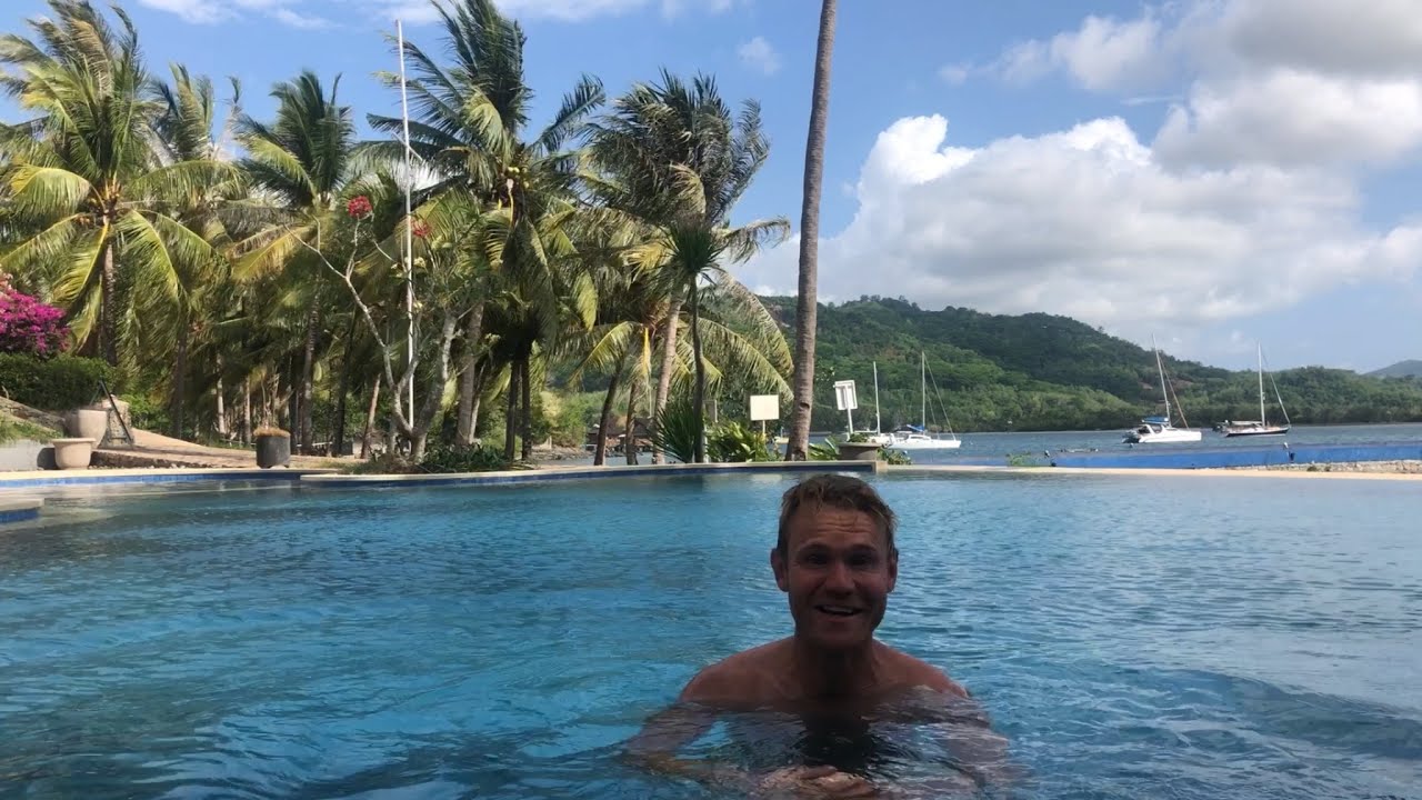 ⁣Got my anchor entangled and couldn't get it out of the water