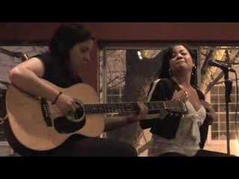 Lara Price and Laura Chavez - Unplugged 2