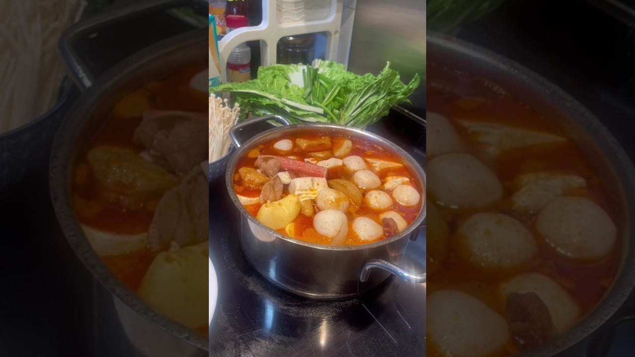 Shabu shabu soup (tomato flavour)hotpot my own version 🤗