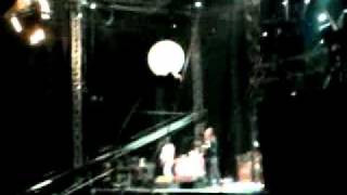 Miniatura de "Plavi Orkestar - Fa, Fa, Fasista live 26.08.2011.mp4"