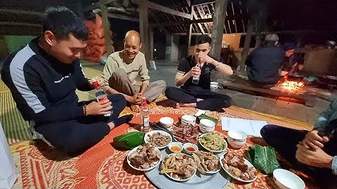 Páo hói diễn viên điện tử vào mục sở thị nhà Tày. Nguyễn Tất Thắng