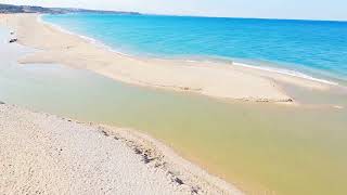 Река Бельбек. Уровень понизился. Идет более чистая вода, чем ранее