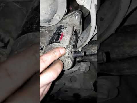 Lexus GS300 снятие стартера(как снять стартер)