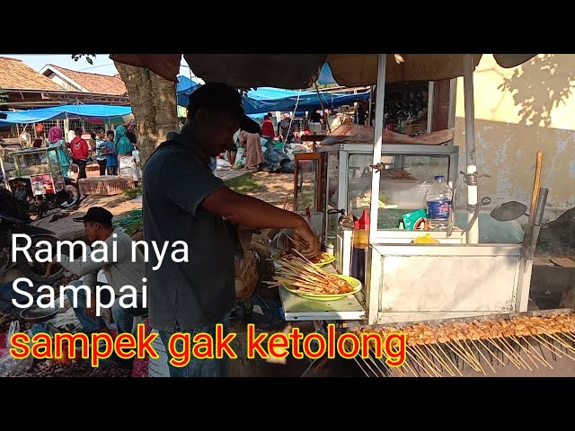 Agus sate vlog beraksi kembali #gerobaksatemotor #sateayam class=