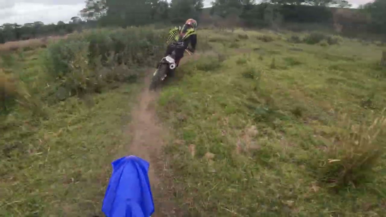 MA on YZ250F chasing WS on CRF250X