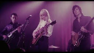 Video voorbeeld van "CHROMATICS "SATURDAY" TWIN PEAKS: THE RETURN PT. 12"