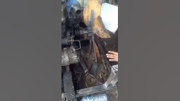 Truck puso terjun ke jurang