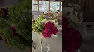 Luxurious Floral Arrangement For Table Decoration. #flowers #flowersdesign