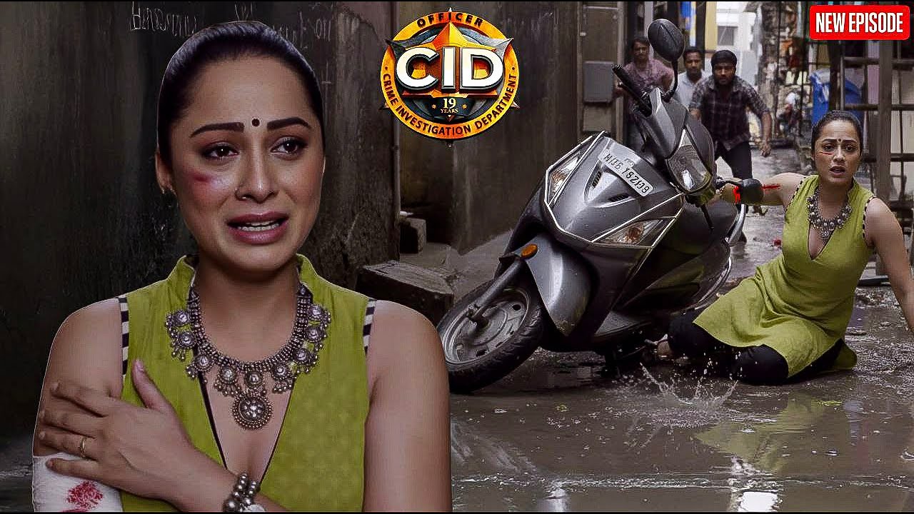 गांव में स्कूटी चलाते हुए Purvi गड्ढे में गिर गई || CID | Latest Episode ||