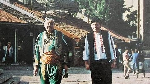 Momo i Uzeir -Stranjska imena xvid