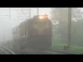 Ernakulam Pune Superfast Comes Out From Heavy Fog At Monkey Hill Cabin : Bhor Ghat : Monsoon 2021