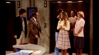 Mr. Carlin vs. Annoyingly Perfect Family - The Bob Newhart Show - 1977