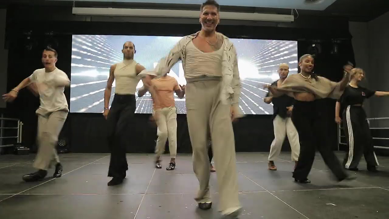 Mambo/on2: Rodrigo Cortazar in in Genova, Italy (SalsaOn2 Congress). Amazing Dance! Boogaloo Style