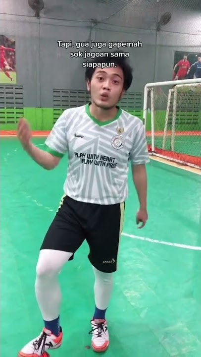 COWOK GANTENG MAIN FUTSAL