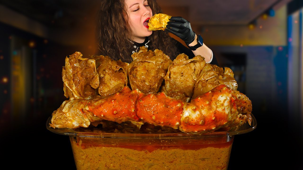 KING CRAB KNUCKLES SEAFOOD BOIL MUKBANG | CREAMY GARLIC SAUCE | SEAFOOD MUKBANG | ASMR EATING