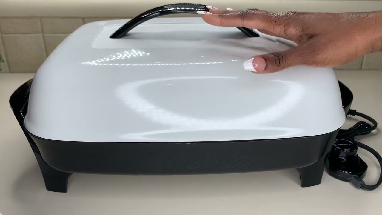 Presto Foldaway Non-Stick Electric Skillet 06857 Unboxing: A Real Kitchen  Space Saver 