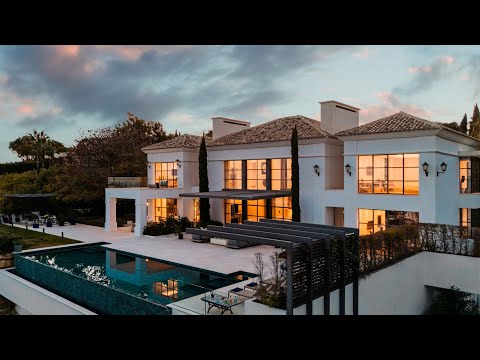 Beyond Extraordinary: A Closer Look at the Stunning Los Flamingos Golf Mansion