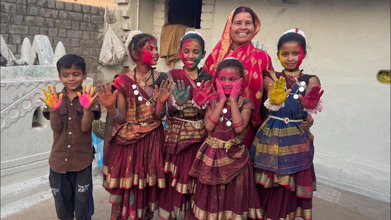 हैप्पी होली इन एडवांस 😊😁👍