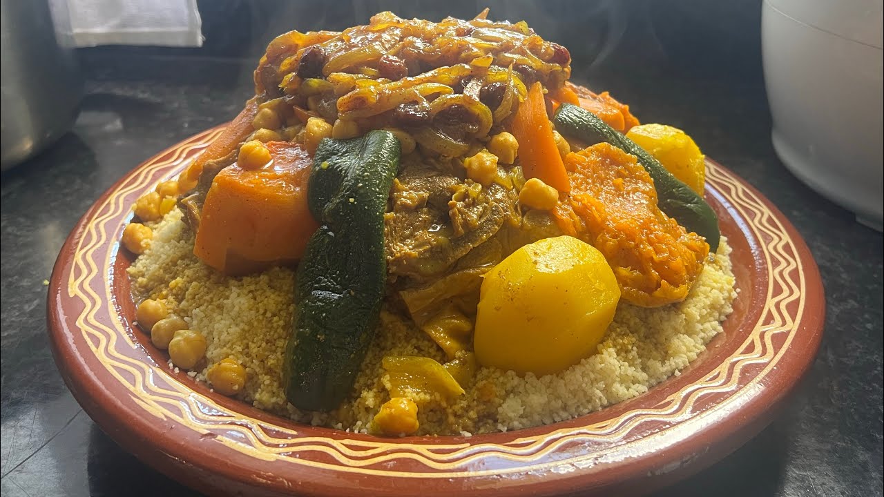 Couscous Traditionnel Marocain 🇲🇦