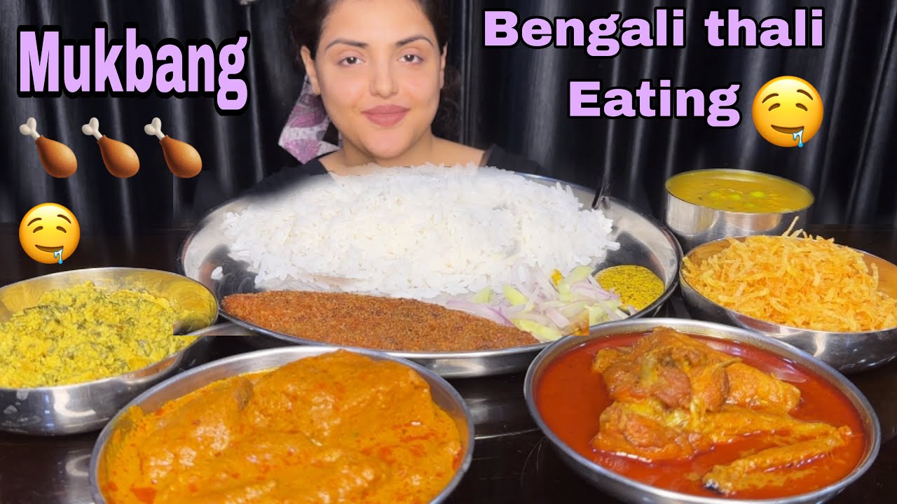Eating Authentic Bengali Thali : Fish Fry, Chicken Curry, Dhokar Dalna, Alu Bhaja, Prawn with Kochu
