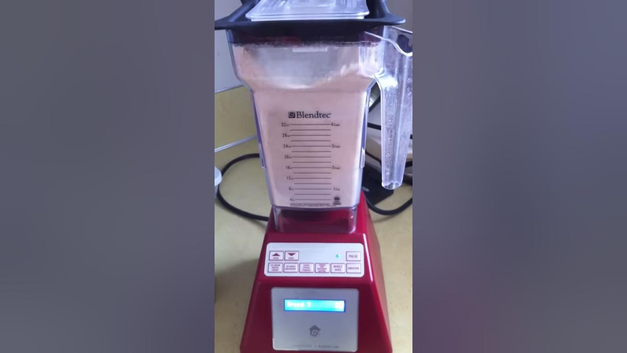 Grinding Wheat in a Blendtec Blender YouTube