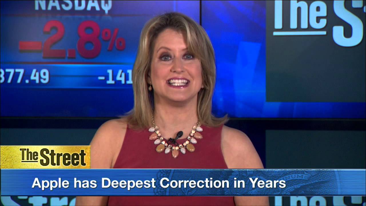 Apple Falls 7% This Month, Worst Correction in Two Years Apple Falls 7% This Month, Worst Correction in Two Years