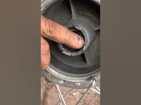 బైక్ వీల్ బేరింగ్ లూస్ అయిపోతే ఏం చేయాలి bike wheel bearing loose sound