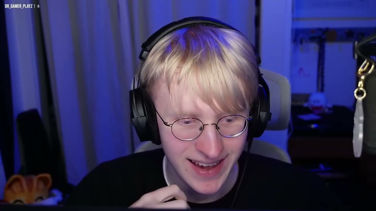 super mario 3d world - playing games w/ friends - losing it with friends (2025/12/30)