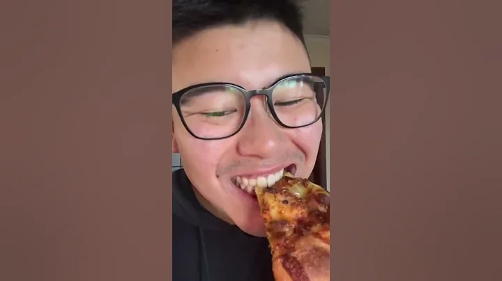 How to reheat leftover pizza | StoryBites #Shorts