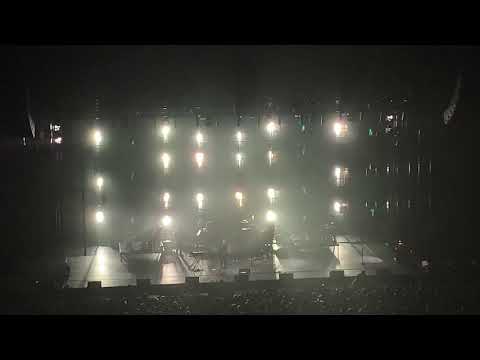 Massive Attack / Elizabeth Fraser - Black Milk (Glasgow Hydro, 28 January 2019)